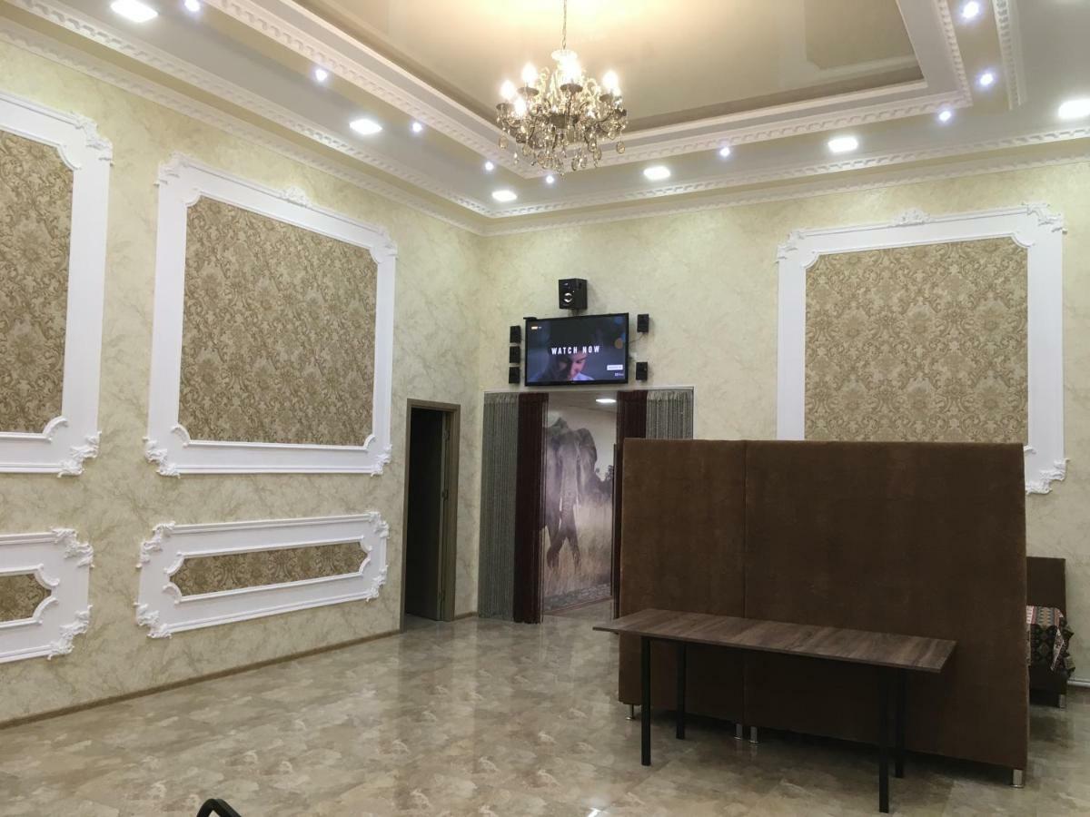 Hotel Triumph Ninotsminda Екстериор снимка